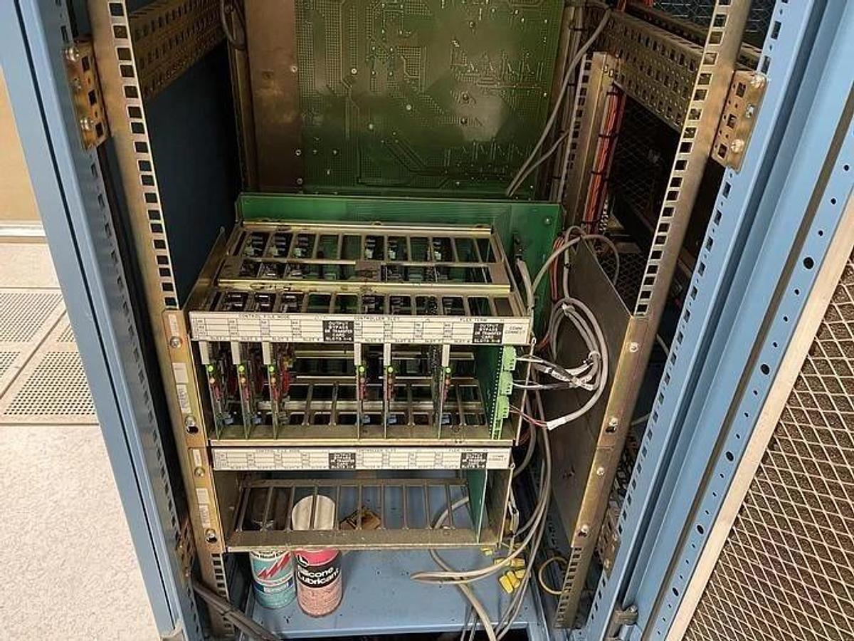 Used ROSEMOUNT SYSTEM 3 DCS SYSTEM MODEL 6000 STOCK 904003