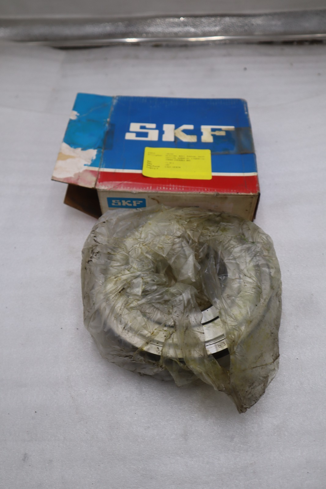 Used SKF 6316 2ZJEM / 63162ZJEM (NEW WITH BOX) BEARING STOCK CC83