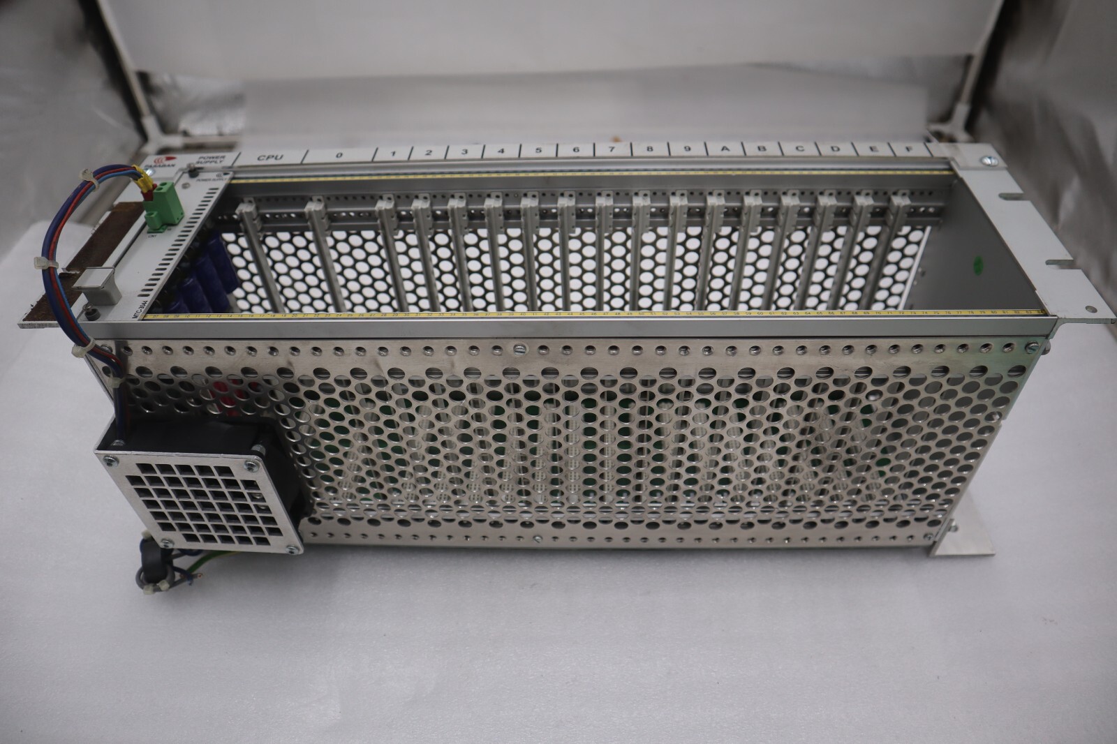 Used PASABAN PLC RACK WITH POWER SUPPLY CARD MODEL MTC-3044 STOCK 4835-A