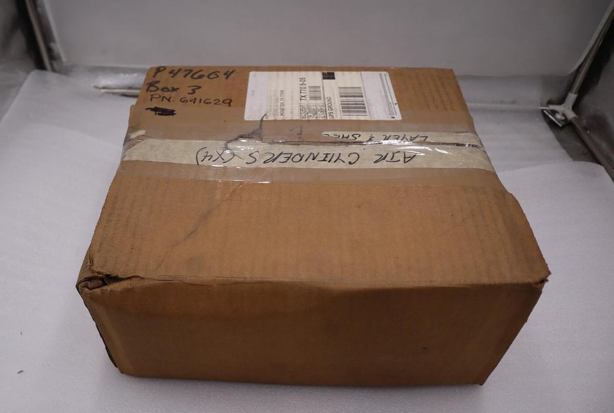 NEW IN BOX SMC MGPM32TN-100Z / MGPM32TN100Z STOCK H94