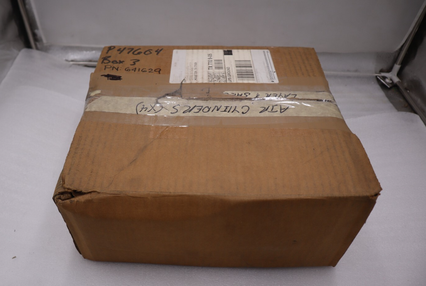 NEW IN BOX SMC MGPM32TN-100Z / MGPM32TN100Z STOCK H94