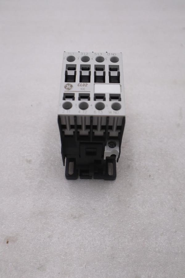 Used GENERAL ELECTRIC CL02A310TJ 110-120V - NEW IN BOX - STOCK K1644A