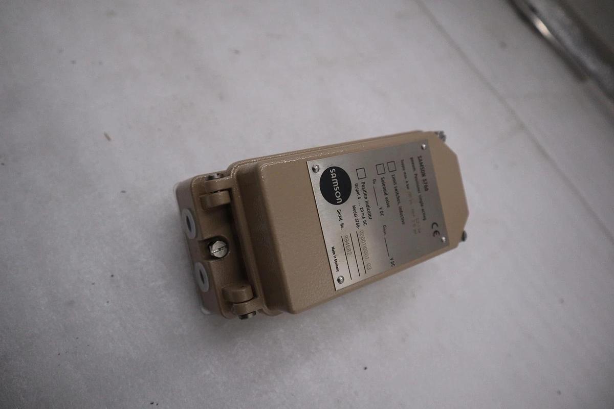SAMSON 3766 Pneumatic Position Controller - NEW IN BOX- STOCK GF503