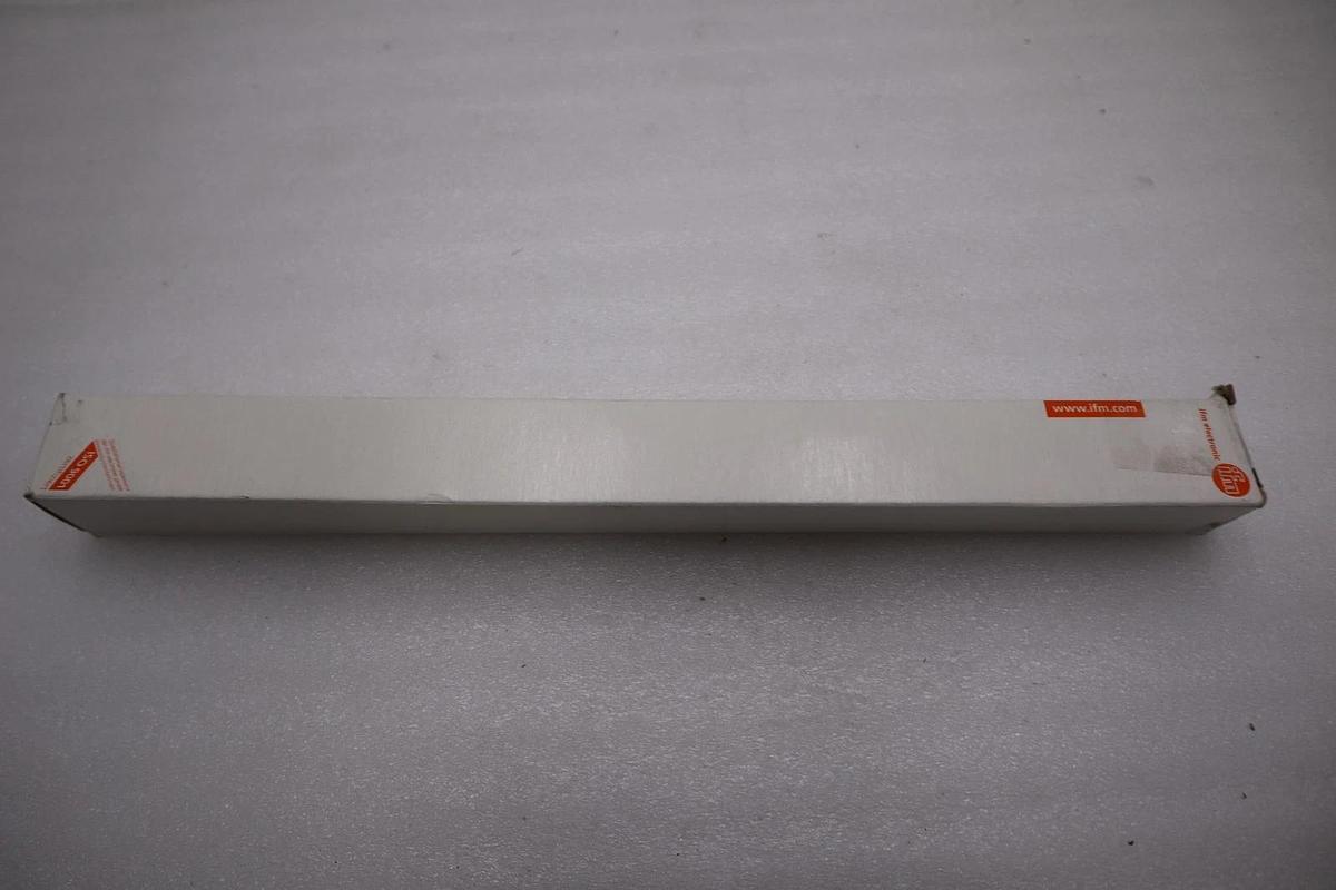 Used IFM EFECTOR SF6200 SFG10ABB FLOW SENSOR D10 PROCESS CONNECTION STOCK H1279A