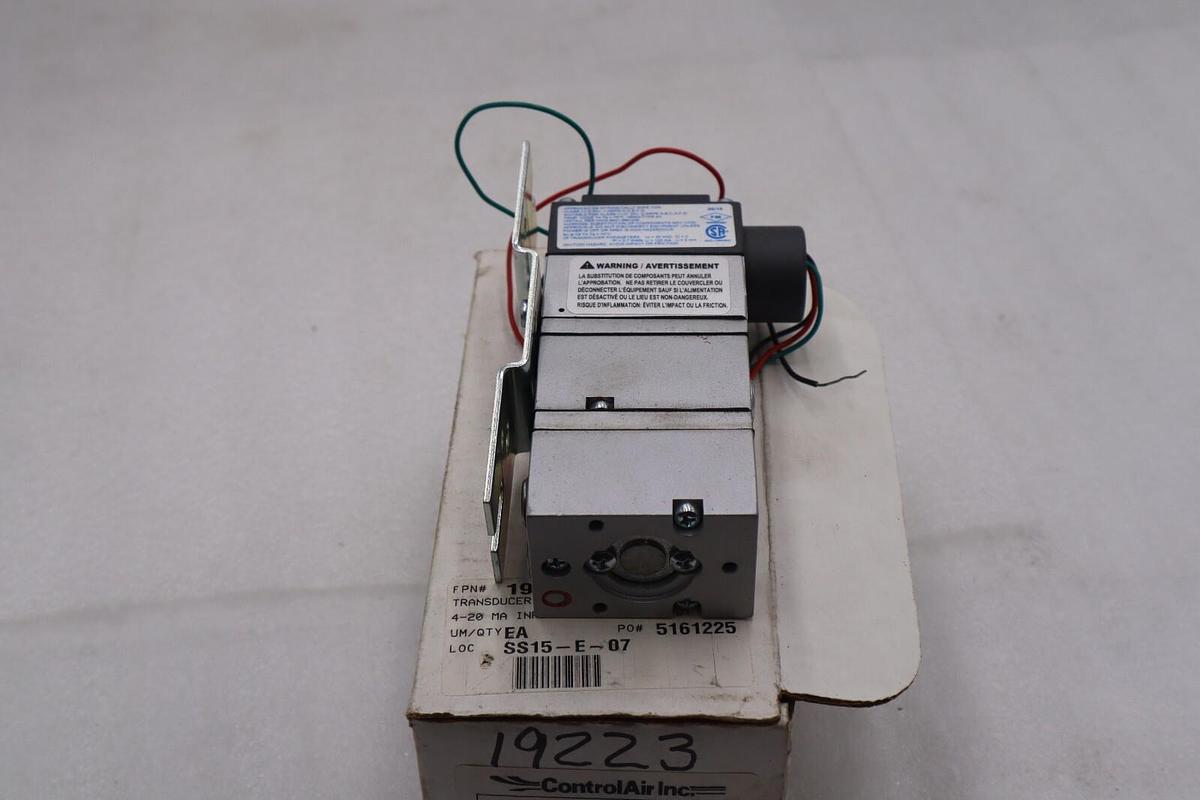NEW CONTROLAIR O/B 0-30PSI ELECTRIC TO PNEUMATIC TRANSDUCER 550-AIA STOCK L-785