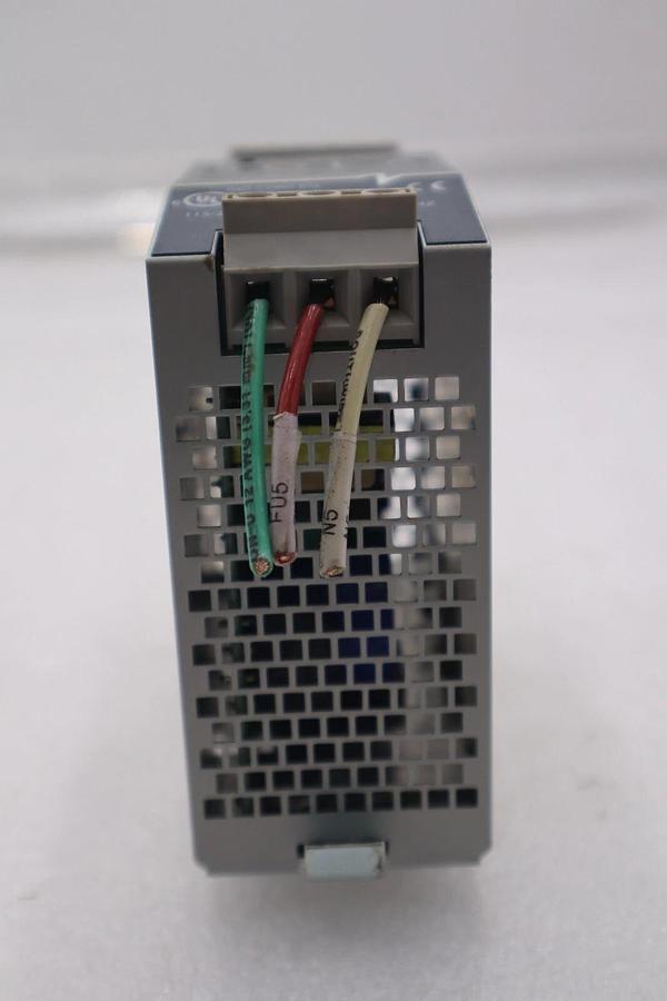 Used EMERSON SOLA SDN 2.5-24-100P POWER SUPPLY 115/230VAC STOCK #K-1889