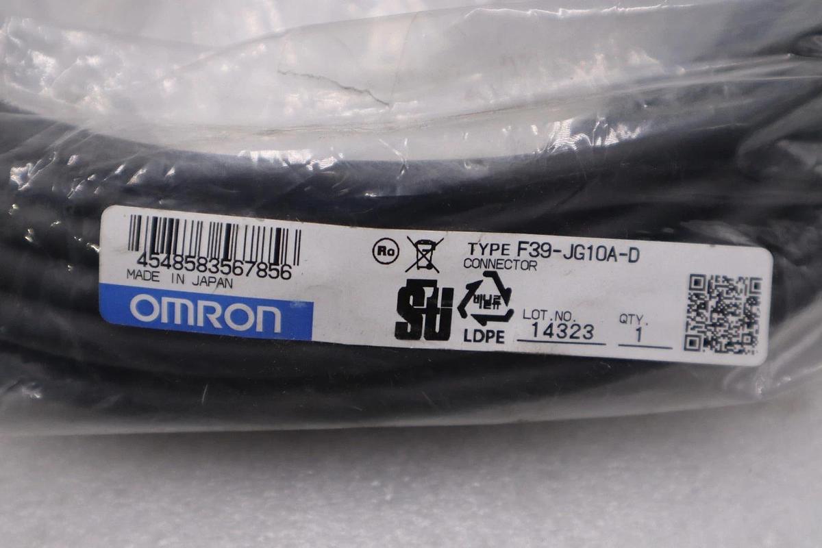 Used Omron F39-JG10A-D Connector 10m Cordset Cable STOCK 1421CC