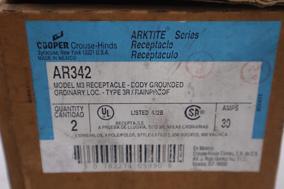 BOX OF 2 - Eaton Crouse Hinds AR342 Arktite Model M3 Receptacle STOCK 5203CC