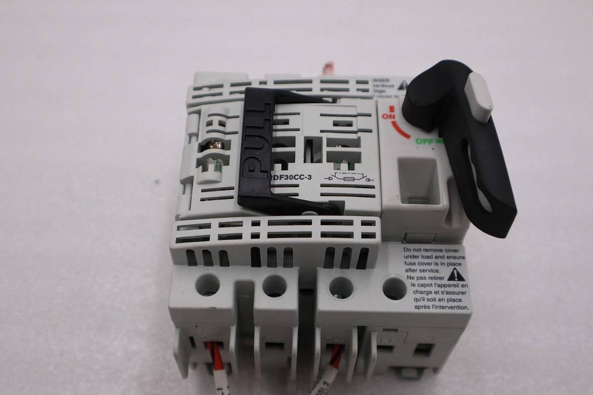 Used BUSSMANN RDF30CC-3 FUSIBLE DISCONNECT SWITCH 30A 600VAC 3PH STK H1729