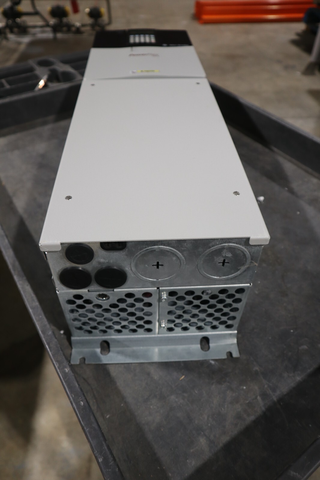 Used NEW ALLEN BRADLEY 20BC085A0AYNANC1 POWERFLEX DRIVE 700 400V 60HP SERIES B S-149A