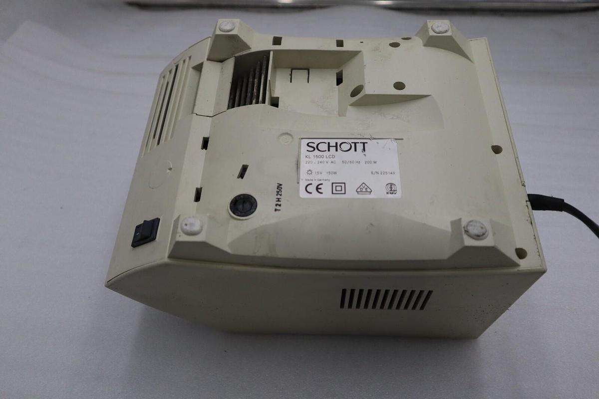 Used Schott KL 1500 LCD Fiber Optic Light Source STOCK 1390-C