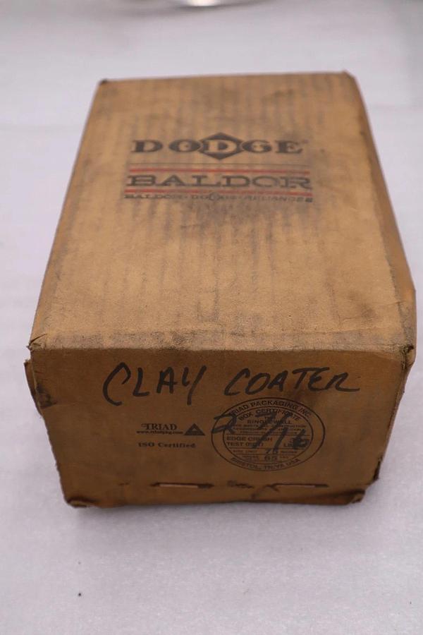 Used Dodge P2B-SCM-112 Pillow Block Bearing 1-3/4" Bore 2 Bolt Base - STOCK 5629CC