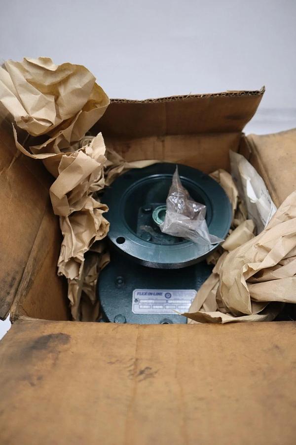 NEW Flex-in-line BAMCQ21 Helical Speed Reducer STOCK 104-C