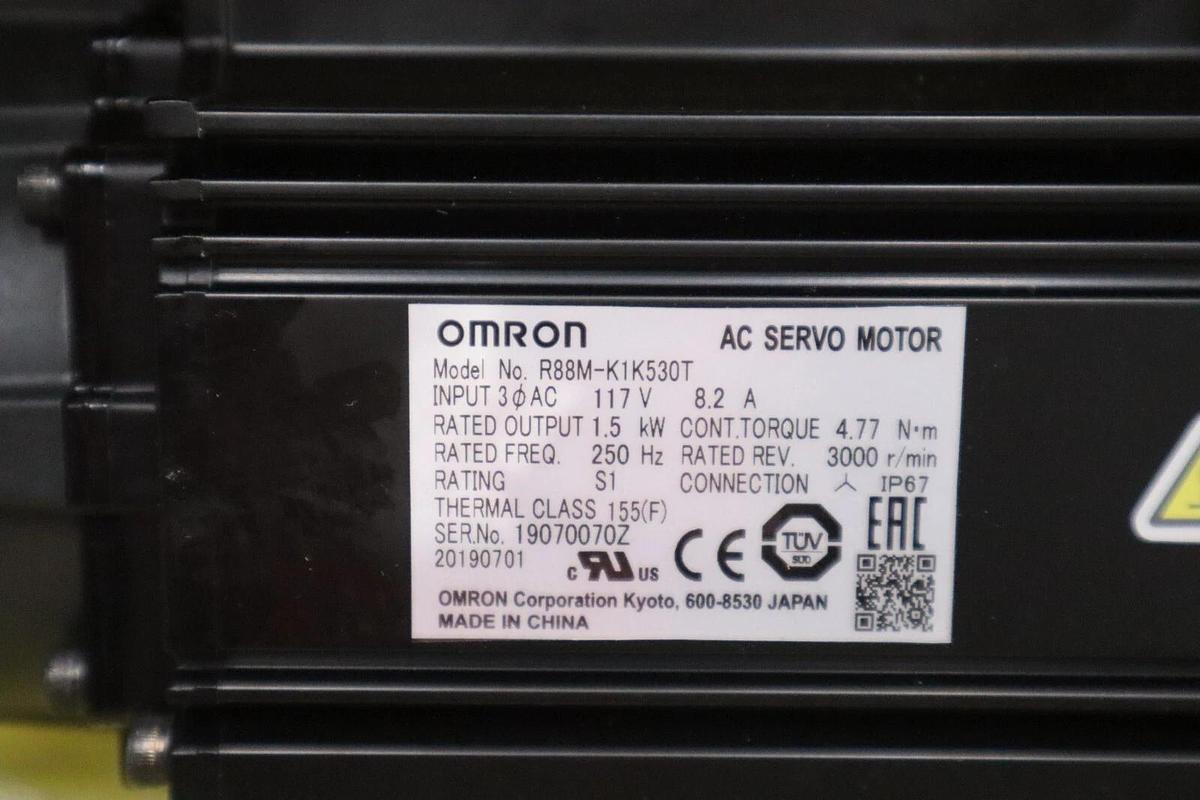 Used NEW OMRON R88M-K1K530T AC SERVO MOTOR OMNUC G5-SERIES STOCK 2302-D