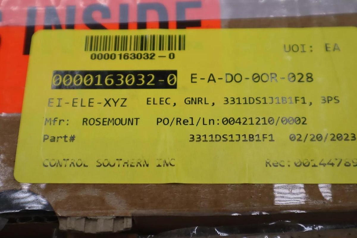 ROSEMOUNT FISHER TRANSDUCER 3311DS1J1B1F1 W/ FISHER 67CFR NEW STOCK G142A