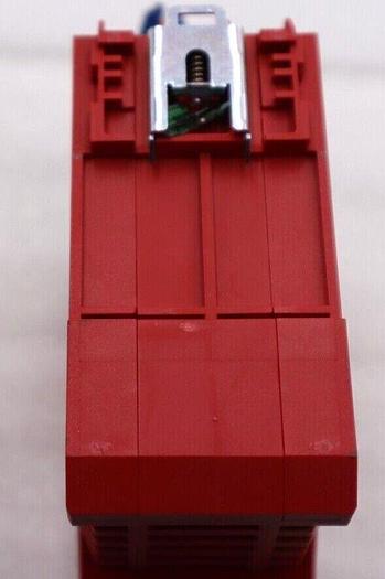 Used ALLEN BRADLEY 440RM23147 MSR138DP GUARD MASTER SAFETY RELAY SER B 24V #L-389