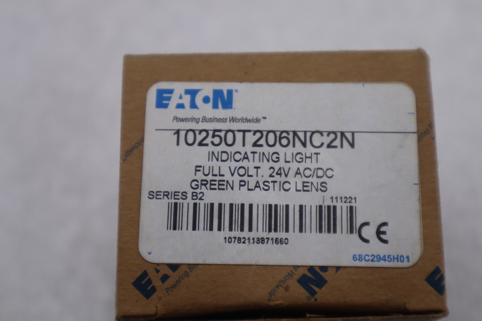 EATON CUTLER HAMMER 10250T206NC2N 24 VAC VDC Green Indicating Light NEW #K-2555B
