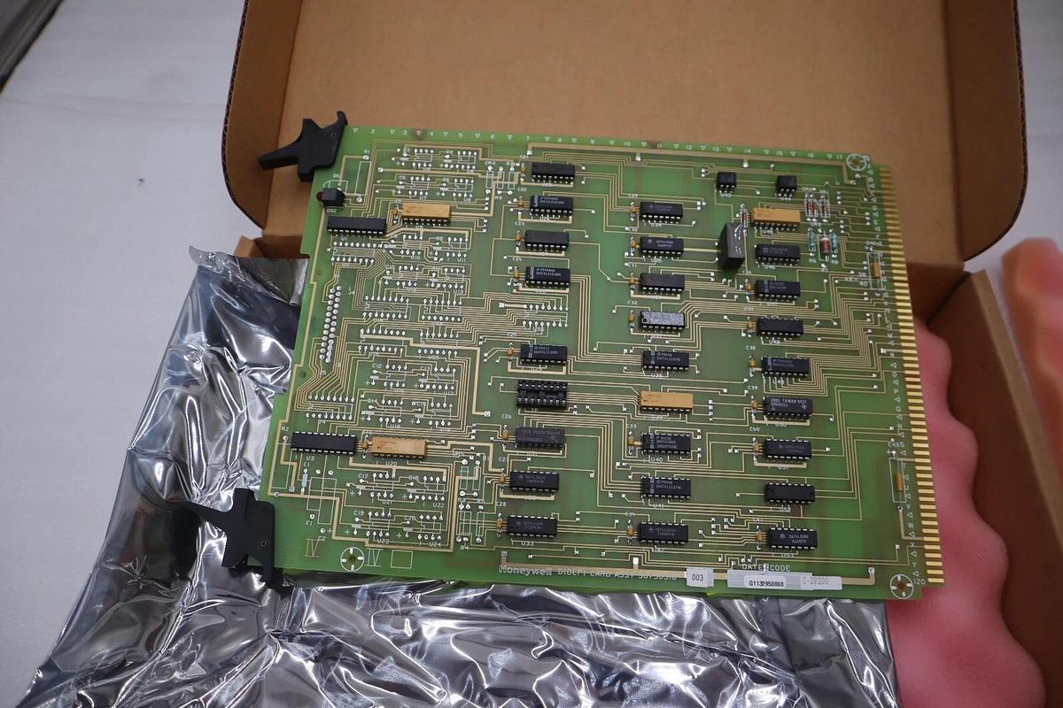 NEW OPEN BOX HONEYWELL 30750318-003 OBSOLETE DEP INTERFACE BOARD PWA STOCK G632