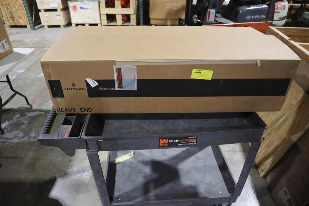 EMERSON 5408A1SHA1NA1BZZZCAA2S2M5 ROSEMOUNT TRANSMITTER NEW IN BOX STOCK G332