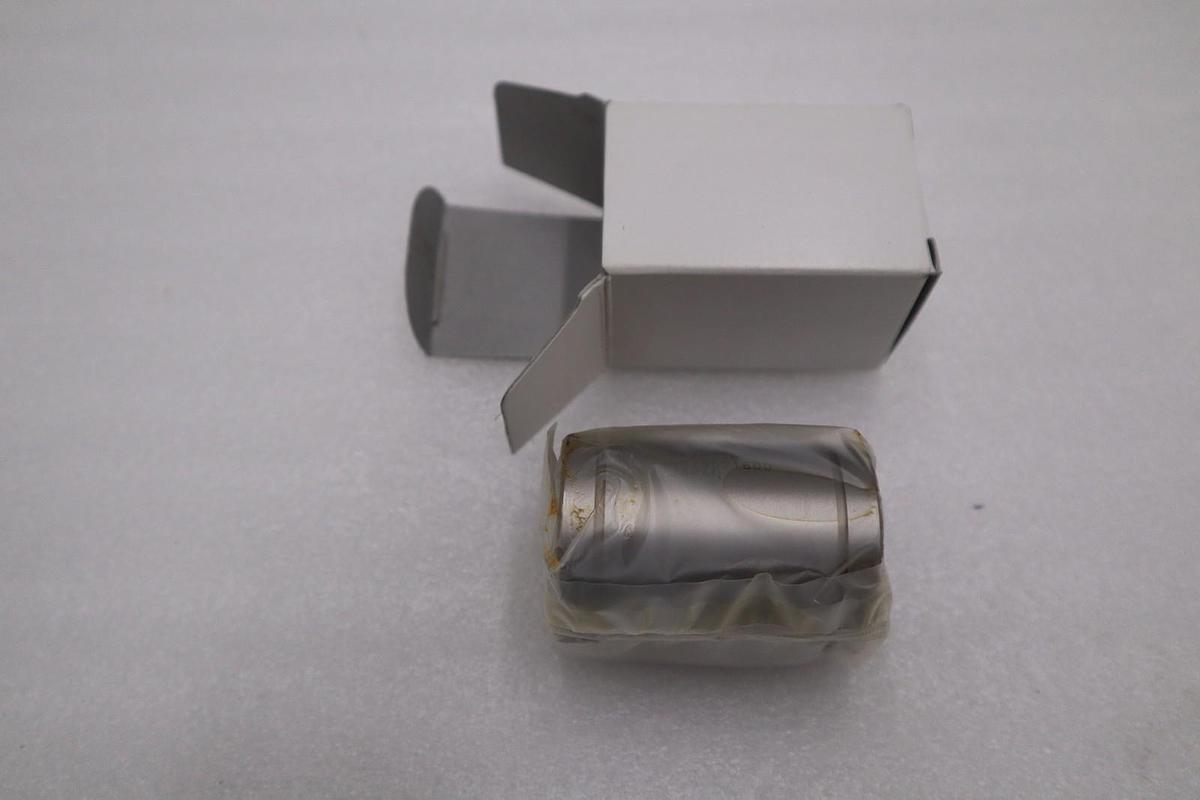 Used Lot of 4 NEW OPEN BOX Rexroth Bosch R075021600 Bushings STK H397A