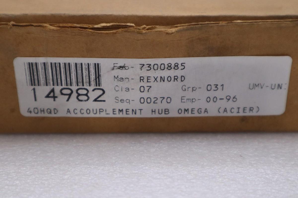 Used Rexnord OMEGA 7300885 Coupling Hub 40HQD NEW OPEN BOX STK GF474A
