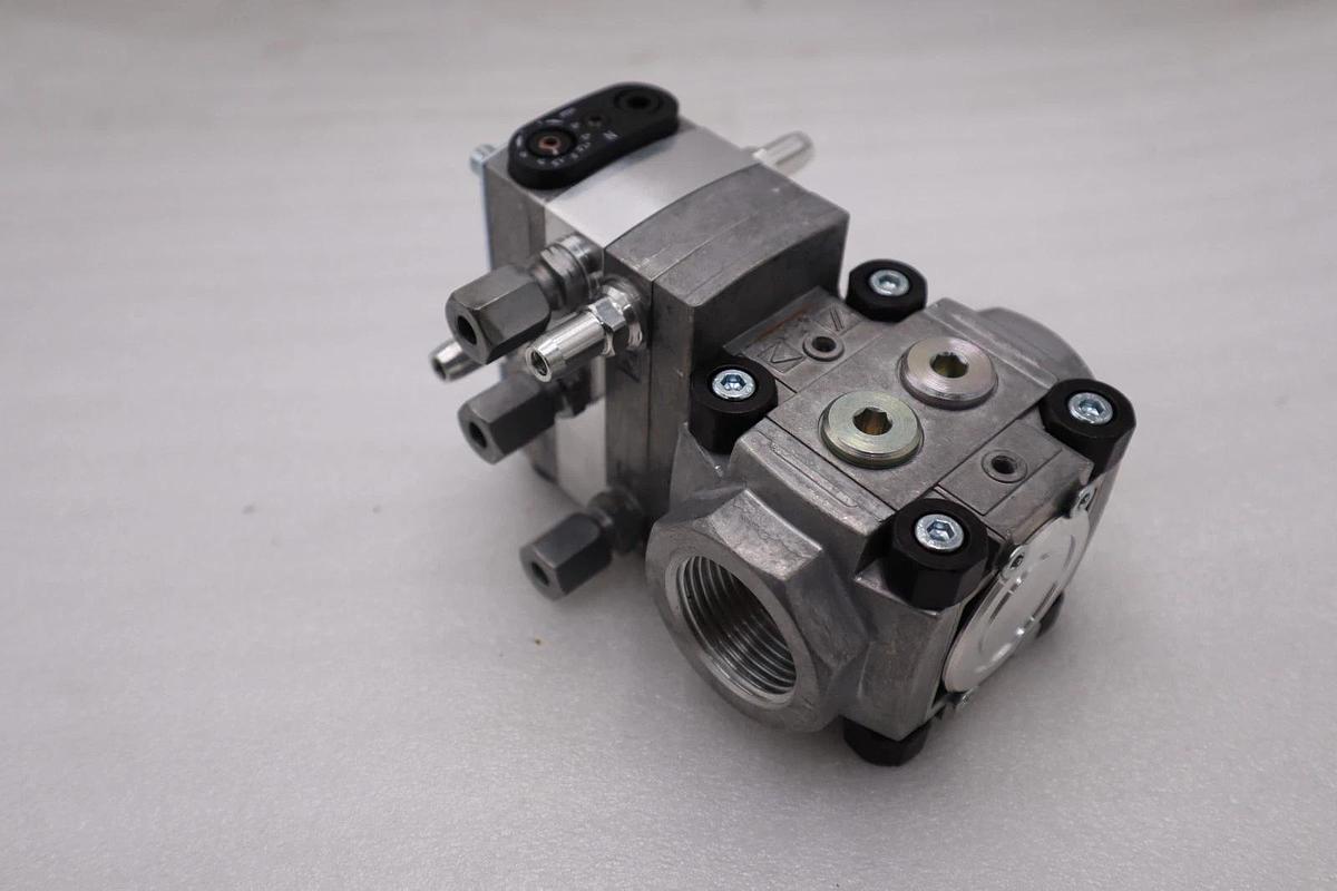 Used NEW KROM SCHRODER VRH125R05AE/PP/PP Gas Pressure Regulator STOCK H1383