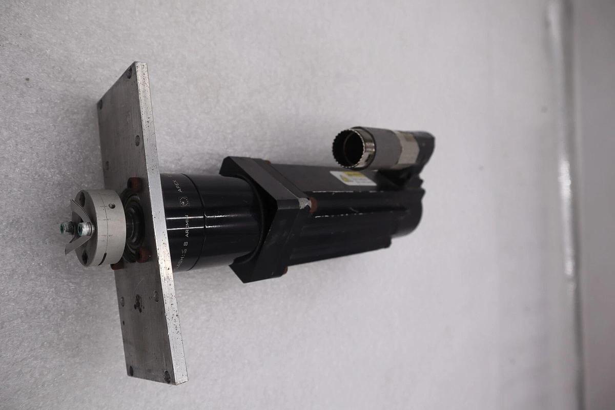 Used Allen Bradley VPL-A0631E-CK14AA SERVO MOTOR STOCK K-2559