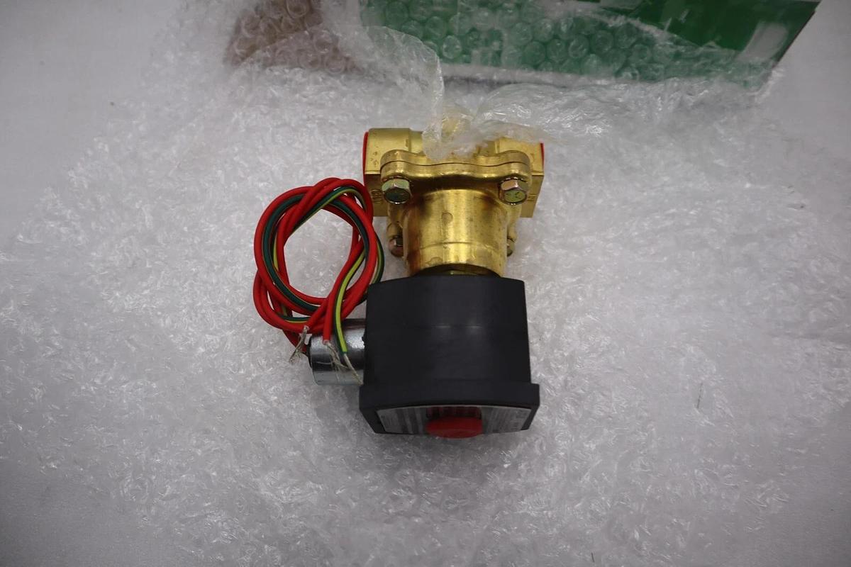 NEW IN BOX REDHAT EF8210G026 3/4 2W SOLENOID VALVE STOCK G541