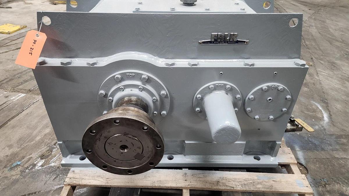 Used FALK ENCLOSED GEAR DRIVE SPEED REDUCER 5.643 RATIO 2090Y1-LD