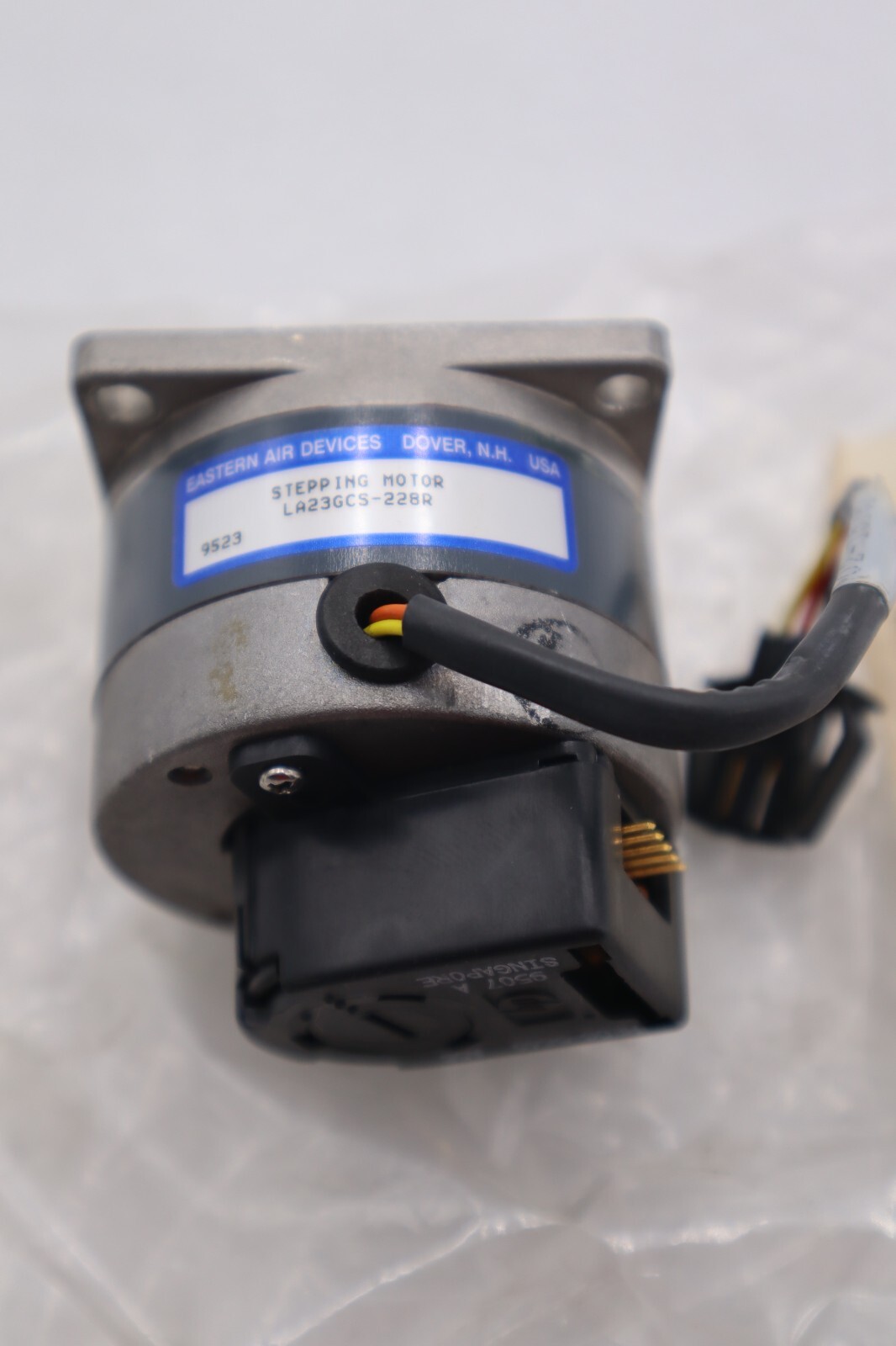 Used EASTERN AIR DEVICES LA23GCS-228R STEPPING MOTOR STOCK #K-1541A