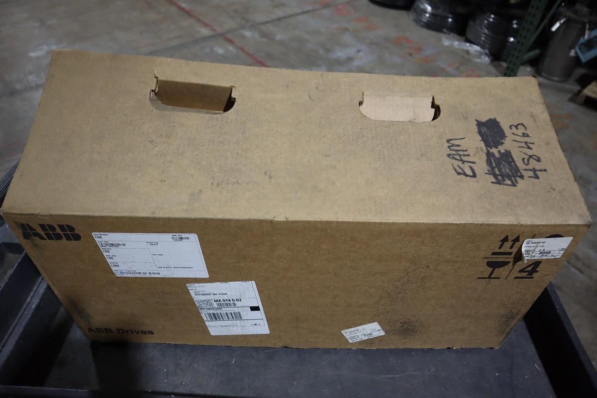 ABB ACS580-01-017A-6+L512 AC DRIVE 3~525-600V IN 15HP 17A TYPE 1 - STOCK GF36