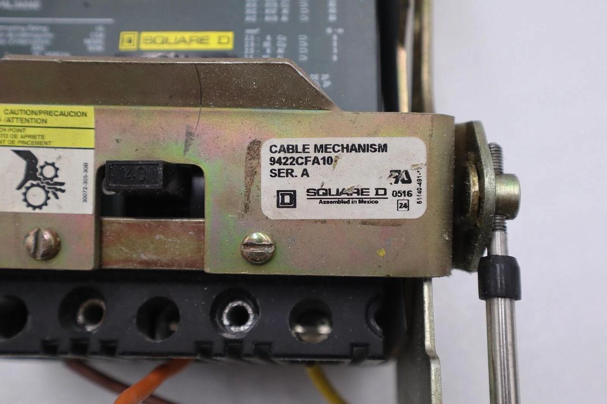 Used SCHNEIDER ELECTRIC 9422CFA10 SQUARE D FAL34040 STOCK 2401A