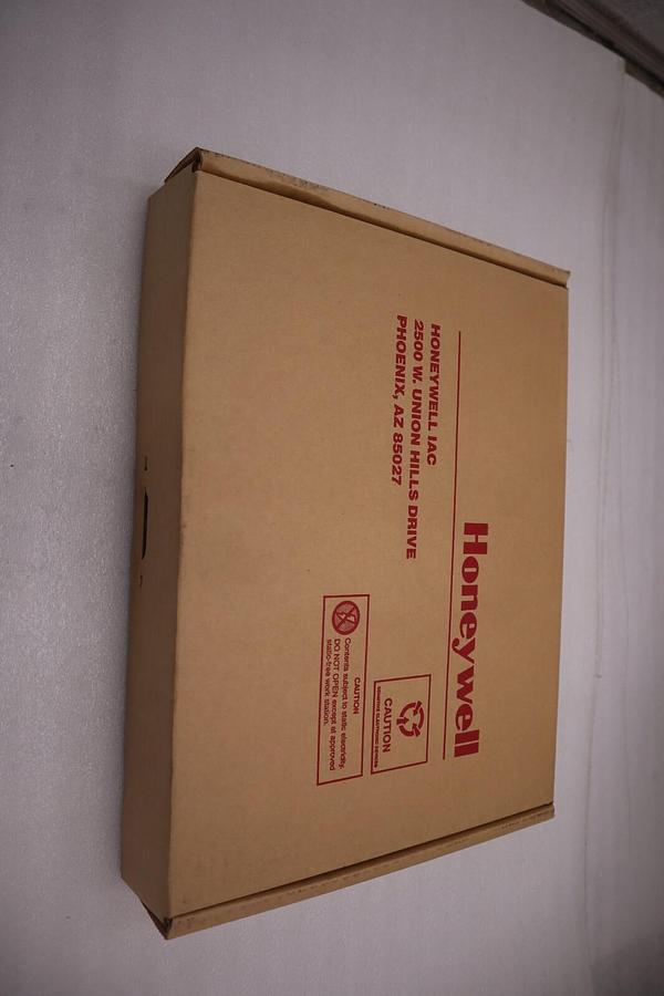 4D7APXID-211 / 4D7APXID211 REV C HONEYWELL BOARD NEW IN BOX STOCK G625