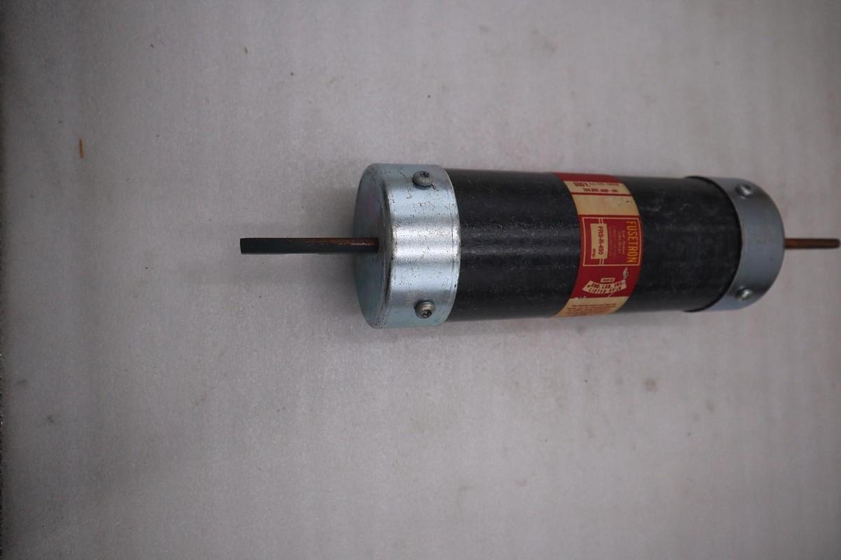 Used FuseTron FRS-R-450 / FRS-R 450 600V Fuse NEW UNIT STOCK GF-1114