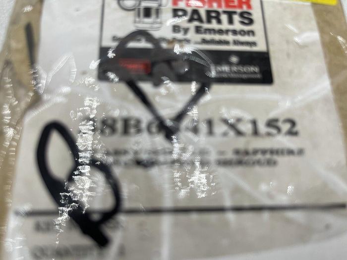 EMERSON FISHER 38B6041X152 / 38B6041X152 (BRAND NEW) 2019 FIELDVUE STOCK 3896