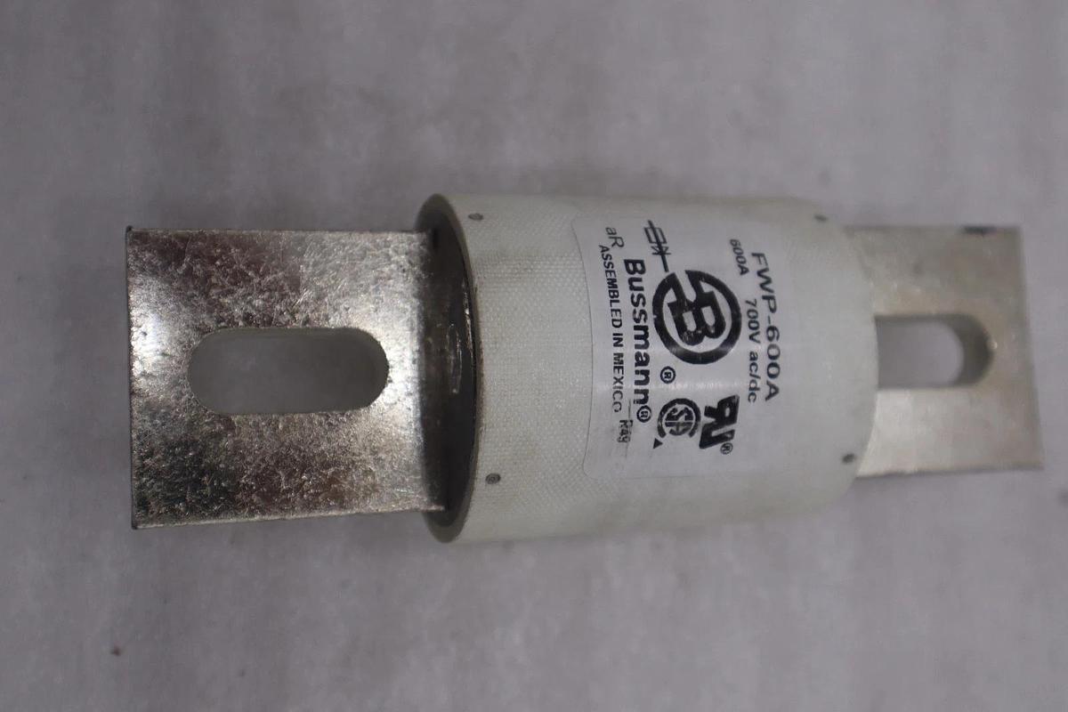 Used COOPER BUSSMANN FWP-600A SEMICONDUCTOR FUSE - STOCK GF308A