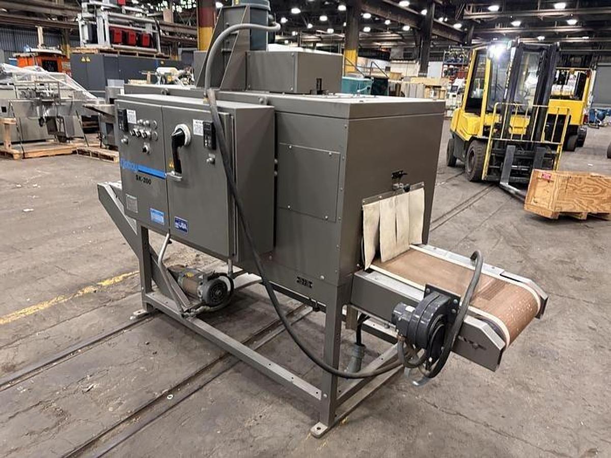 Used DOBOY SK200 DOUBLE CHAMBER SHRINK TUNNEL