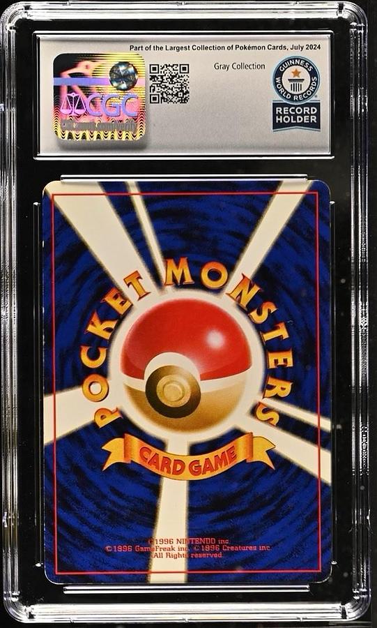 Used Pokemon Japanese Basic Vintage 1996 Base Set Zapdos Holo #145 CGC WORLD RECORD