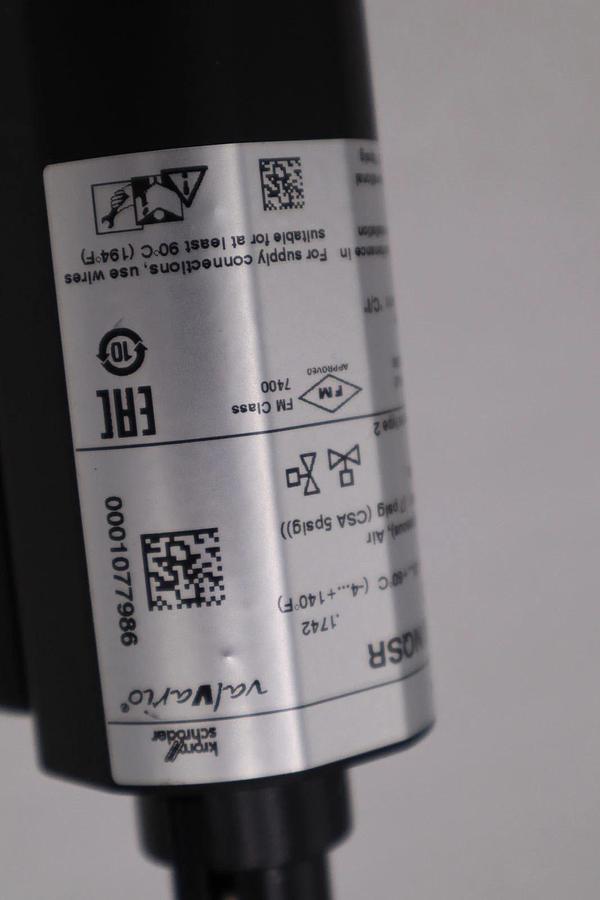 Kromschroder VAS115R/NQSR  GAS SOLENOID VALVE 88000100 STOCK H1499