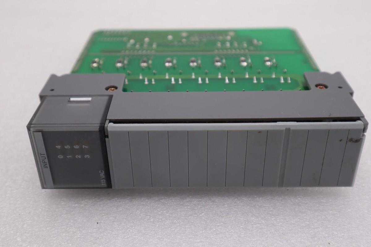 Used ALLEN-BRADLEY 1746-IA8 SLC500 INPUT MODULE SERIES A STOCK #K-891A