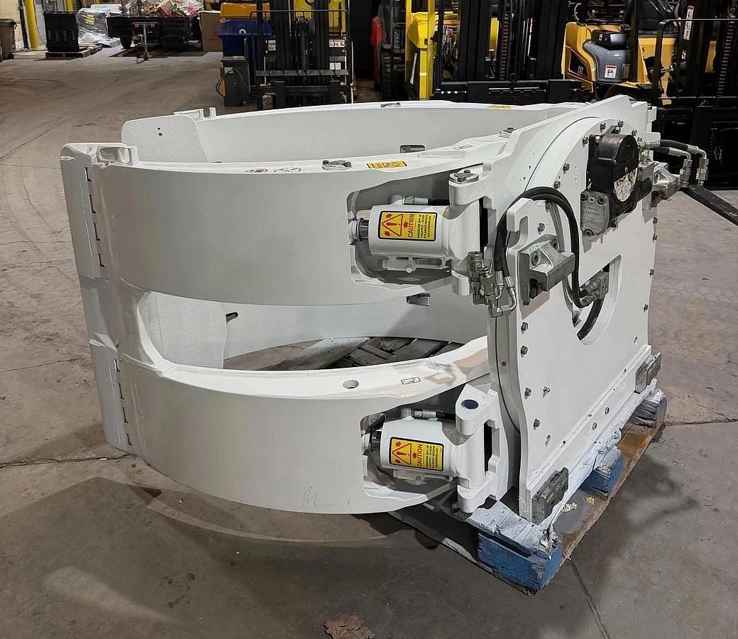 Used 84" CASCADE PAPER ROLL CLAMP MODEL 46H-RCP-4A-0090 CLASS IV MANUFACTURED 2020