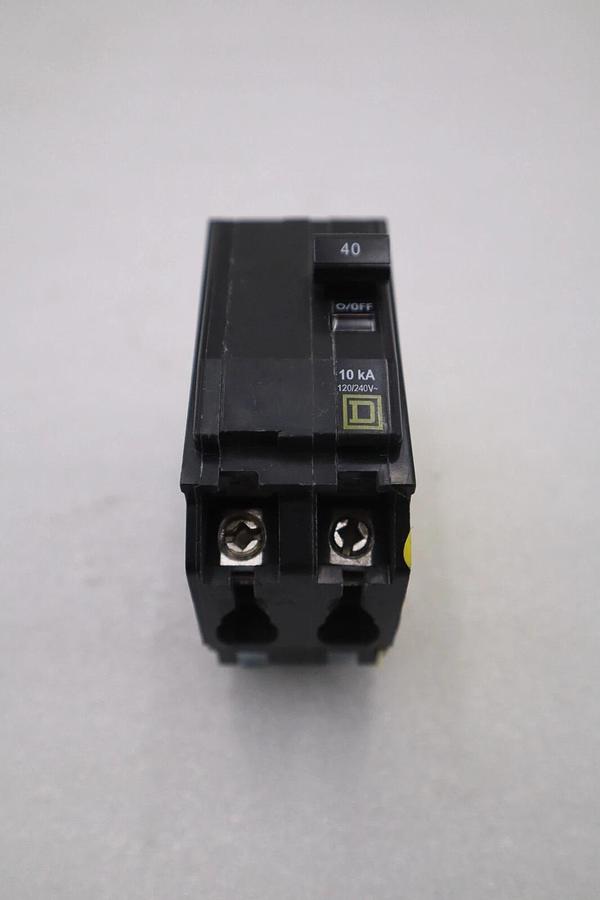 SET OF 2 - Square D 40 Amp Circuit Breaker QO240 2-Pole STOCK G844A 47569838040