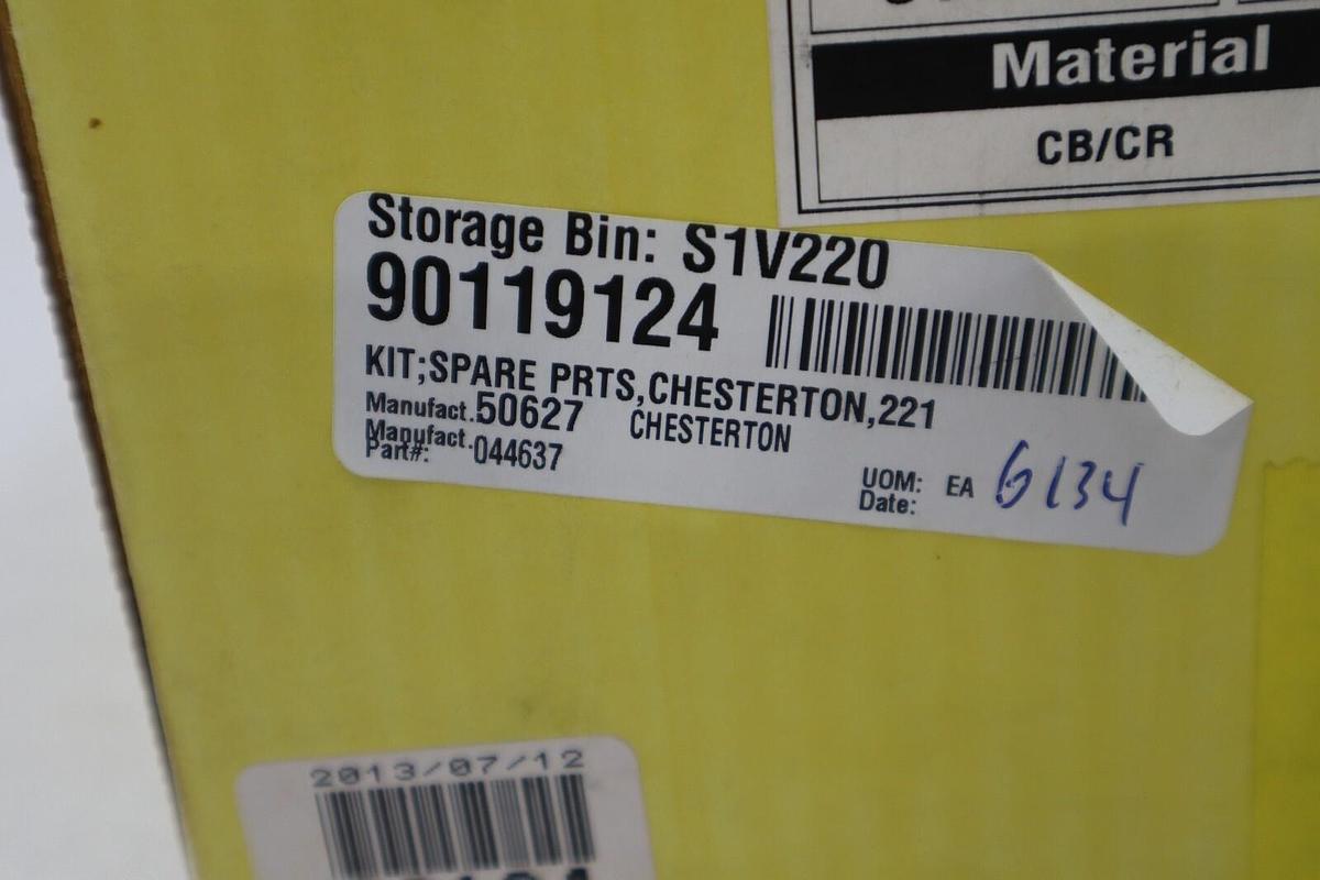 NEW IN BOX CHESTERTON 221 High Performance Split Seal Spare Kit  STOCK 2947B