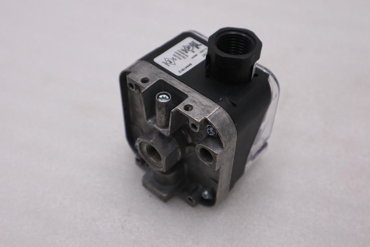 Used Krom Schroder DG10T Pressure Switch 0.4-4.0 IN WC 1.0-10 BAR STOCK H1147A