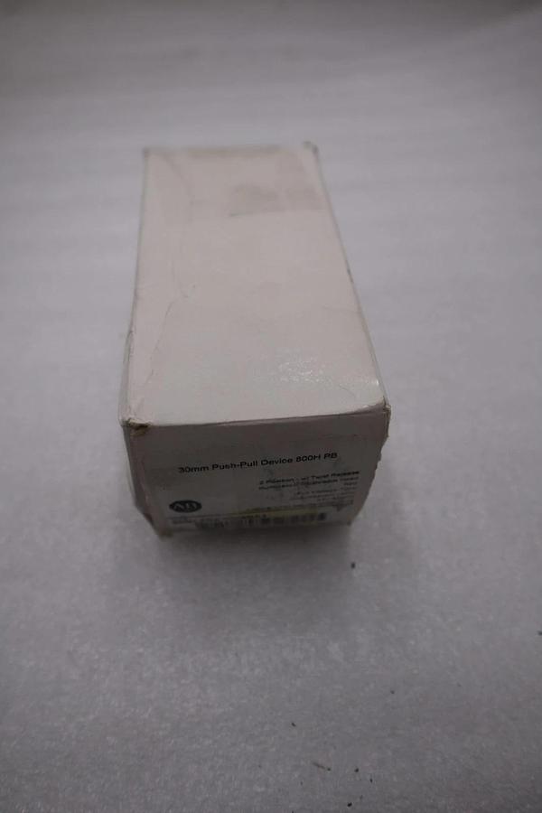 Used Allen-Bradley 800H-FRXTQ24RA1 Emergency Stop Pushbutton Switch STOCK H864A