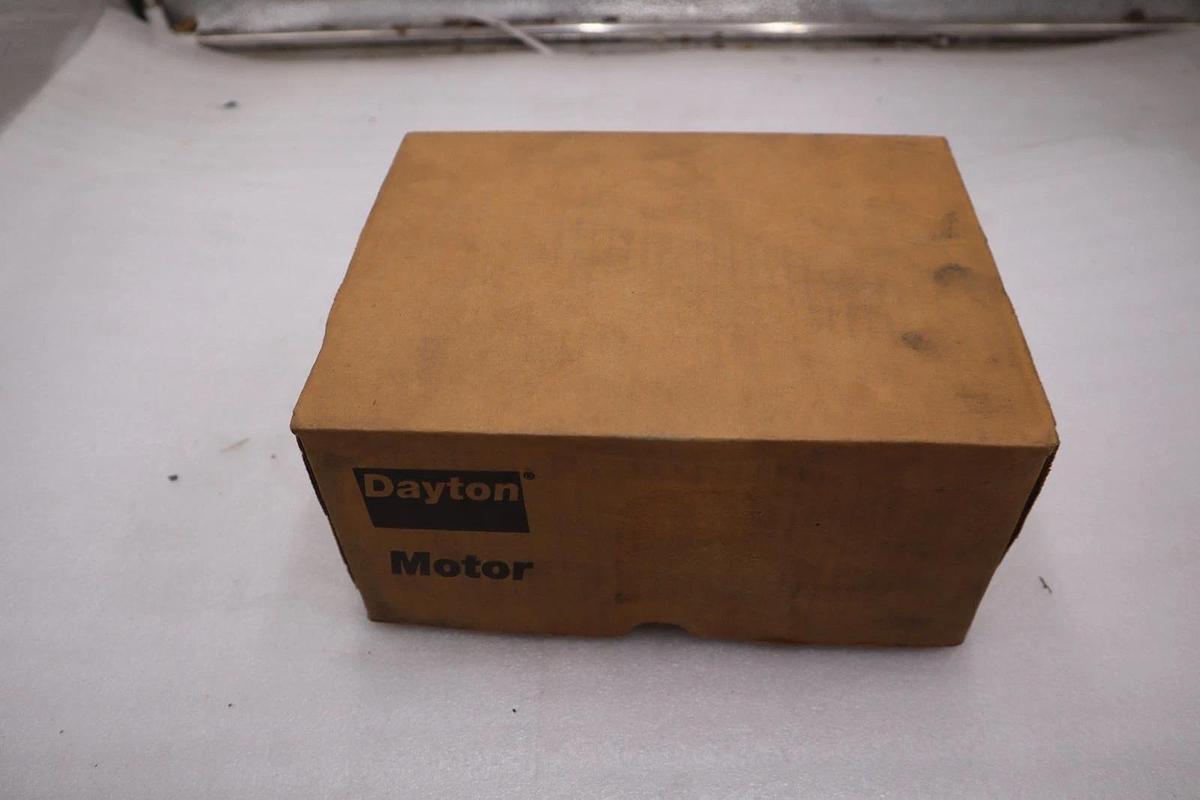 Dayton 3M568D Shaded Pole Motor 1/20 HP 115V NEW OPEN BOX STK GF433
