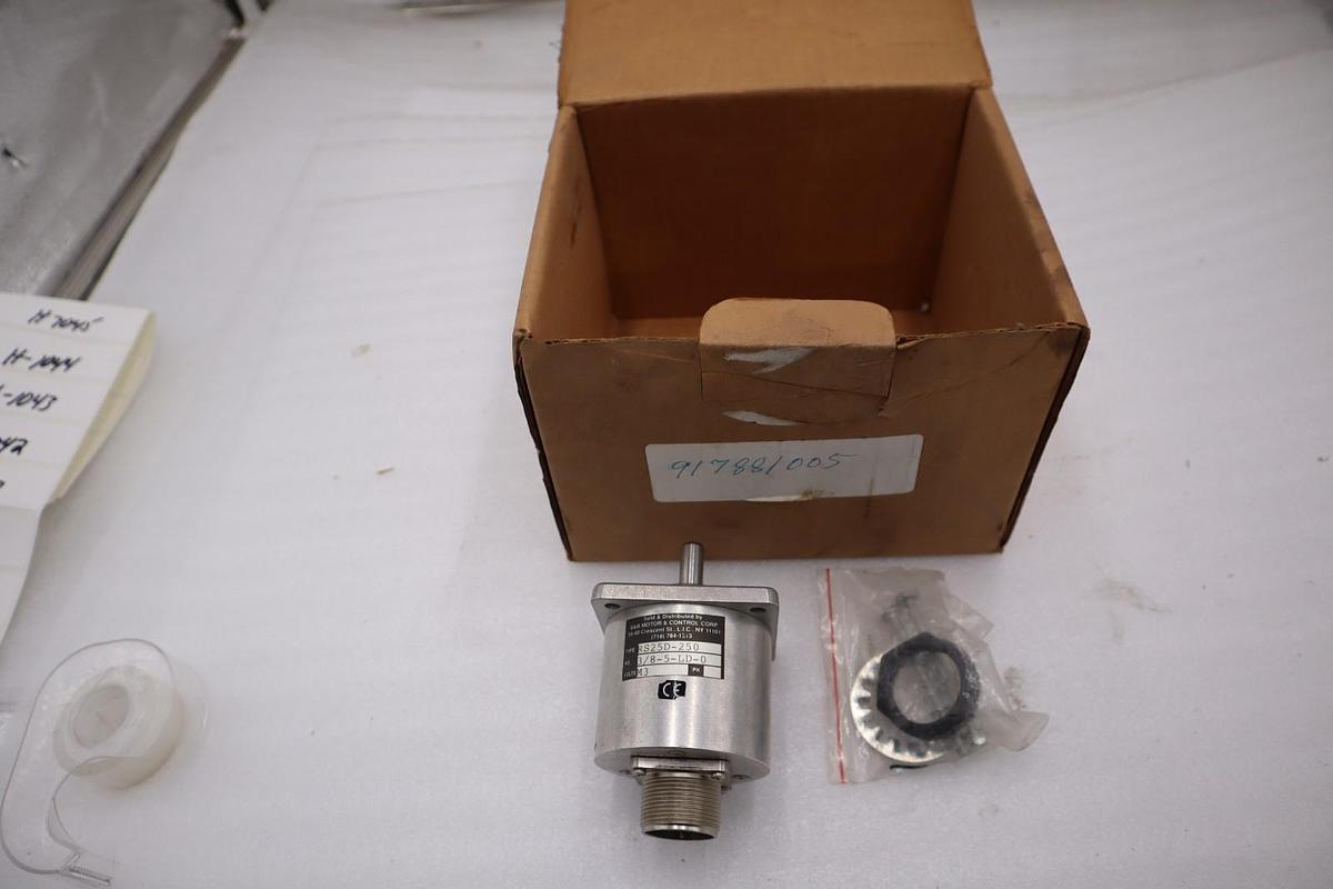 Used RENCO ROTARY ENCODER RS25D-250 NEW UNIT STOCK H-1031