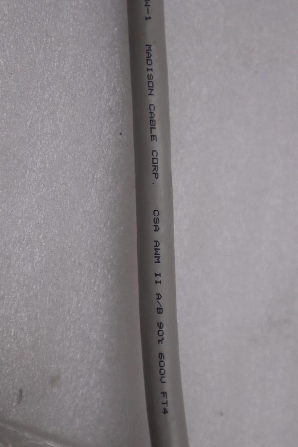 Used SIEMENS MOORE 16137-115 /16137115 INTERCONNECT COMMUNICATION CABLE 8M #H1547