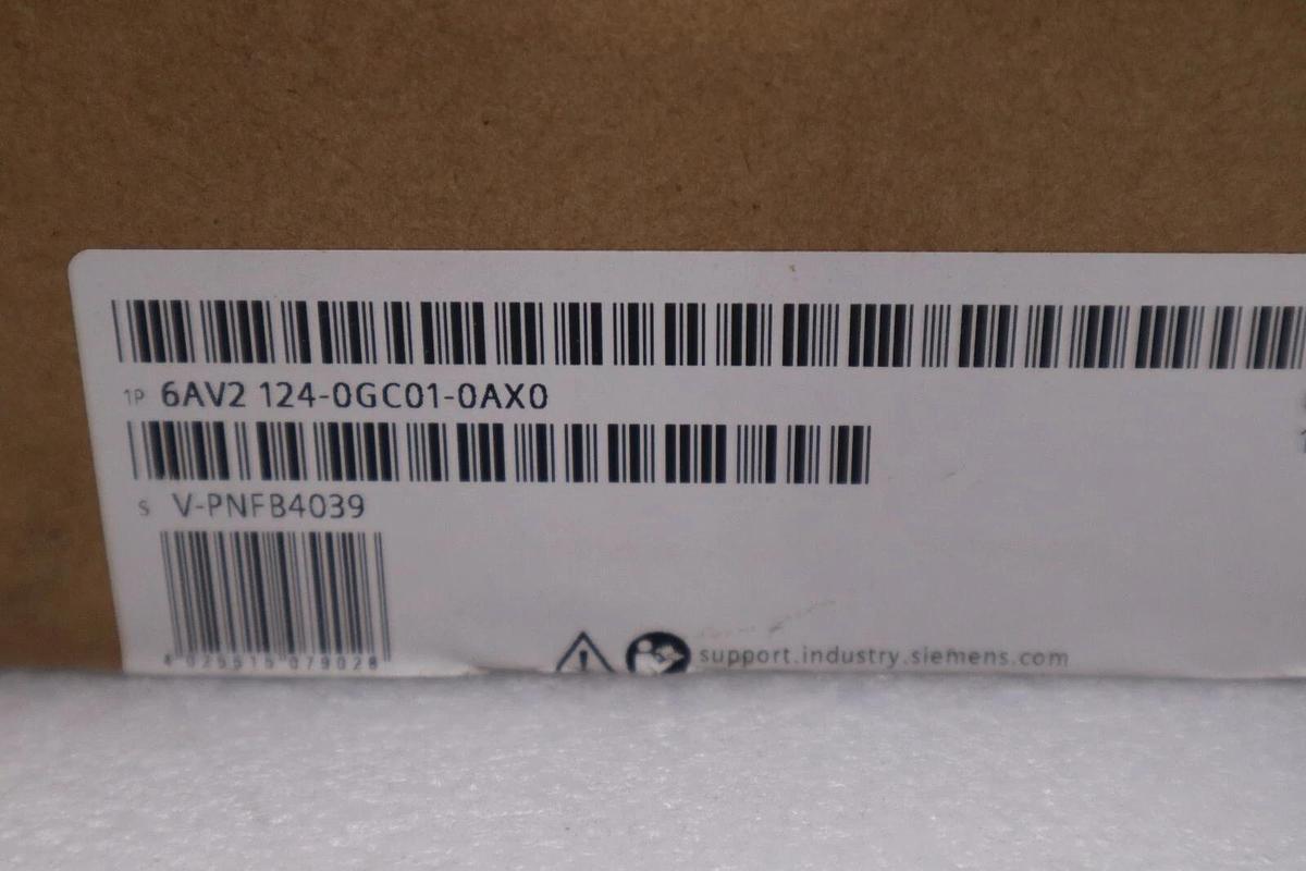 Used NEW SIEMENS Simatic 6AV2 124-0GC01-0AX0 HMI Comfort Panel STOCK H263