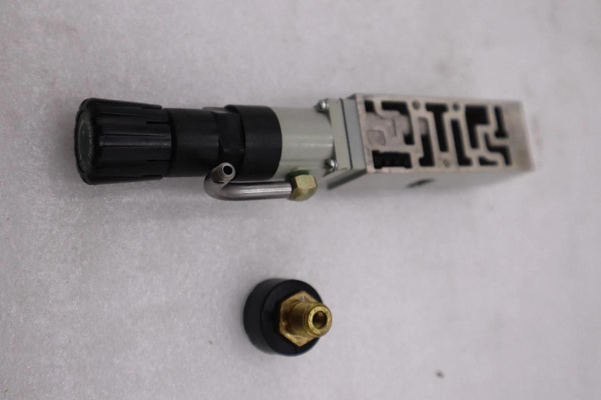 Used NEW NUMATICS PNEUMATIC 091RS700J000000 PRESSURE REGULATOR STOCK H354A